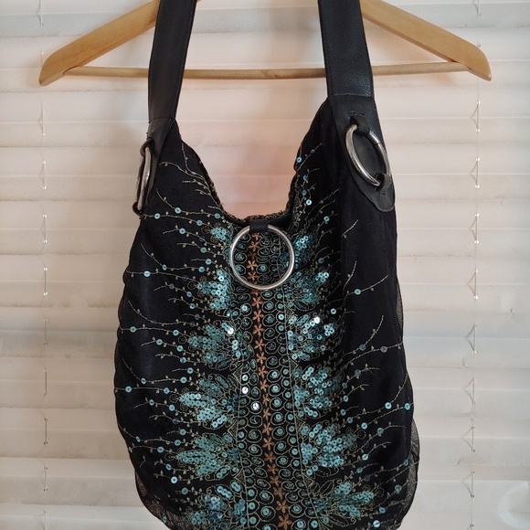 One of a kind huge beautiful bag! - Picture 3 of 3